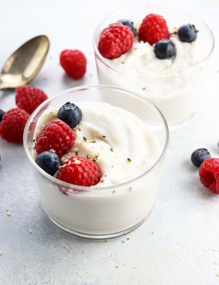 Le yaourt grec est également un aliment à faible teneur en glucides, à consommer sans culpabilité.