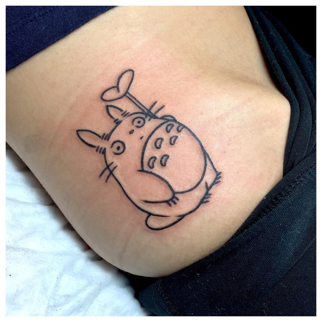 Totoro tattoo-un tatouage classique