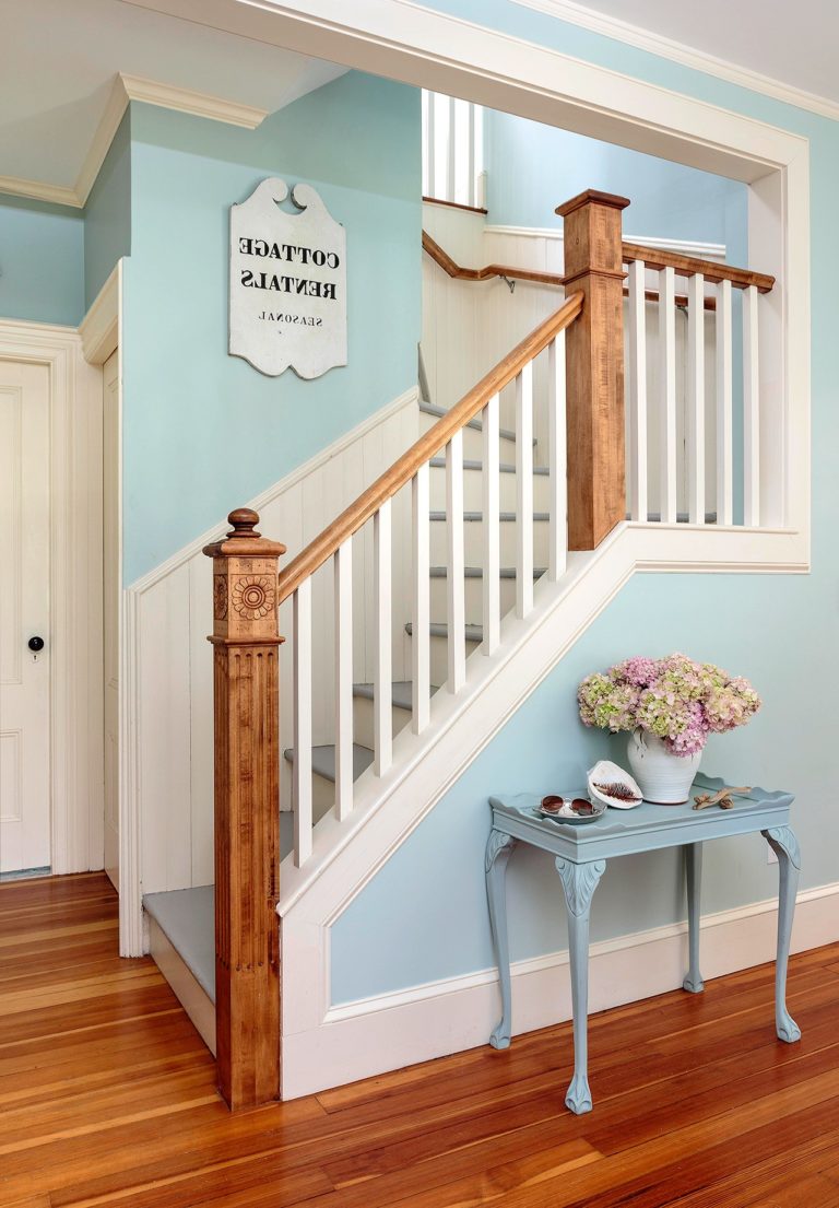 5 façons de moderniser un escalier en bois avec un budget réduit ...