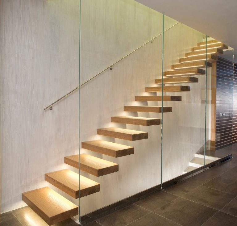 5 façons de moderniser un escalier en bois avec un budget réduit ...