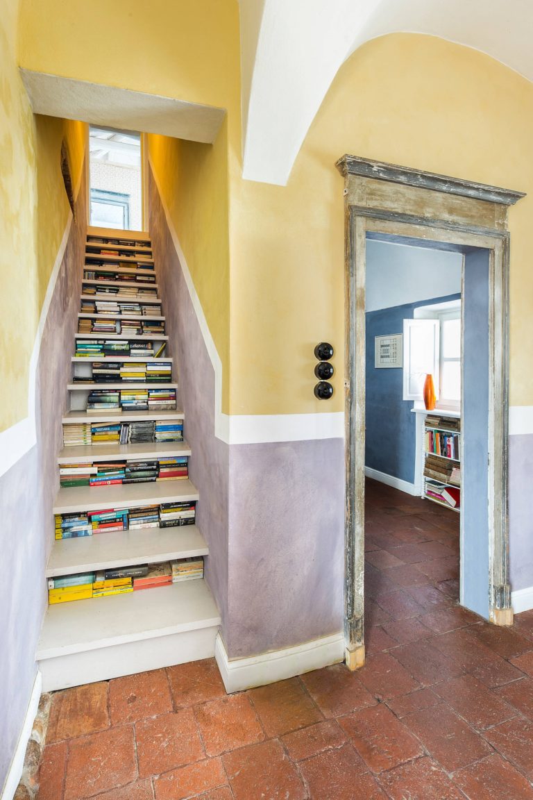 5 façons de moderniser un escalier en bois avec un budget réduit ...