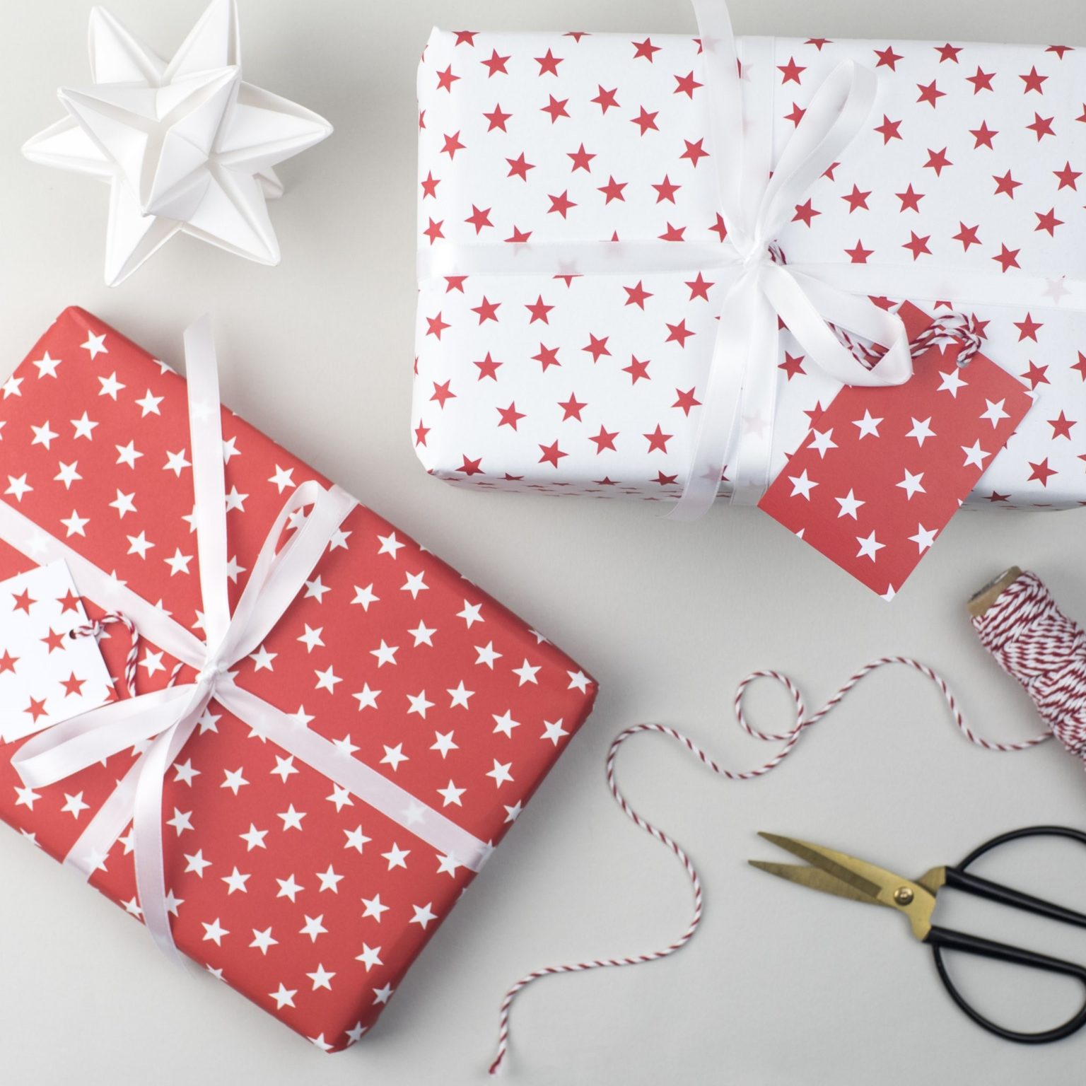 idées festives pour l emballage de cadeaux avec boîte en carton de Noël Déco de fête