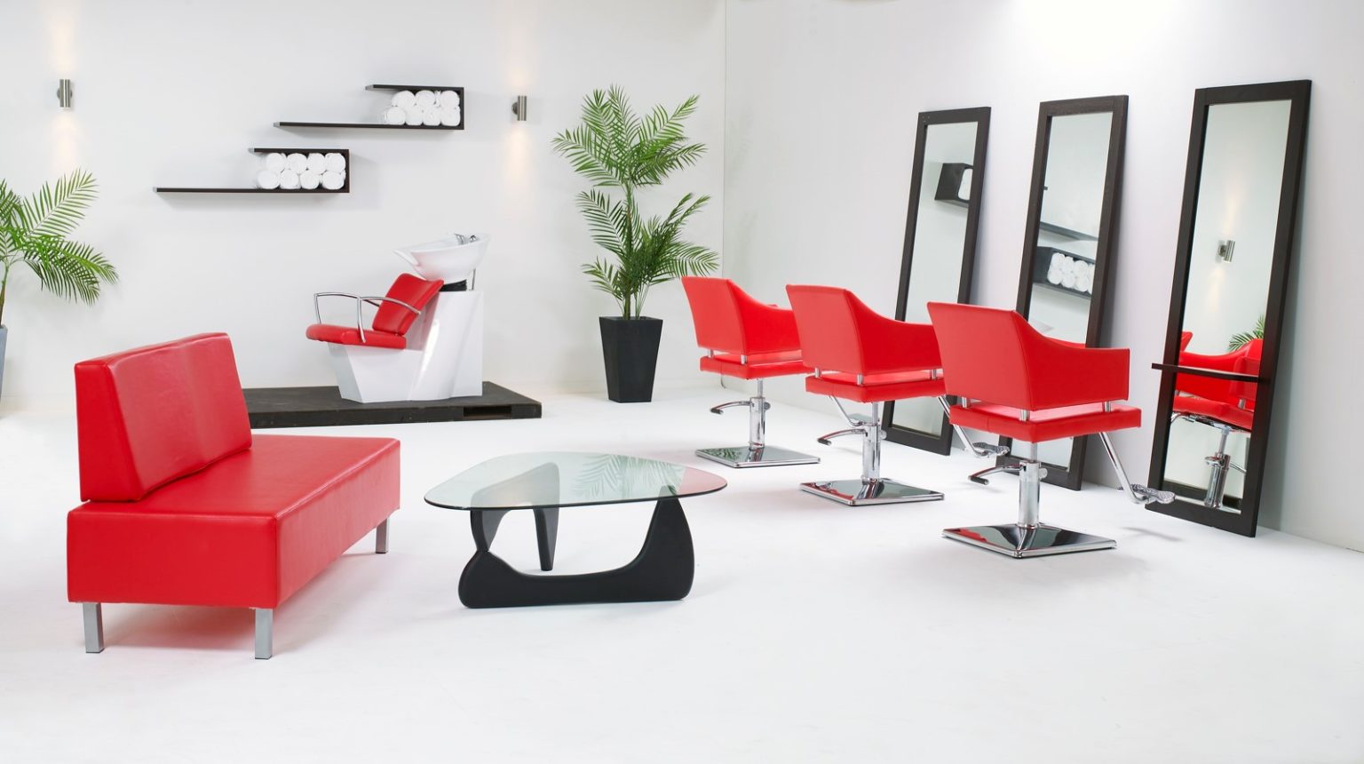 Mobilier coiffure - 7 astuces utiles pour décorer votre salon