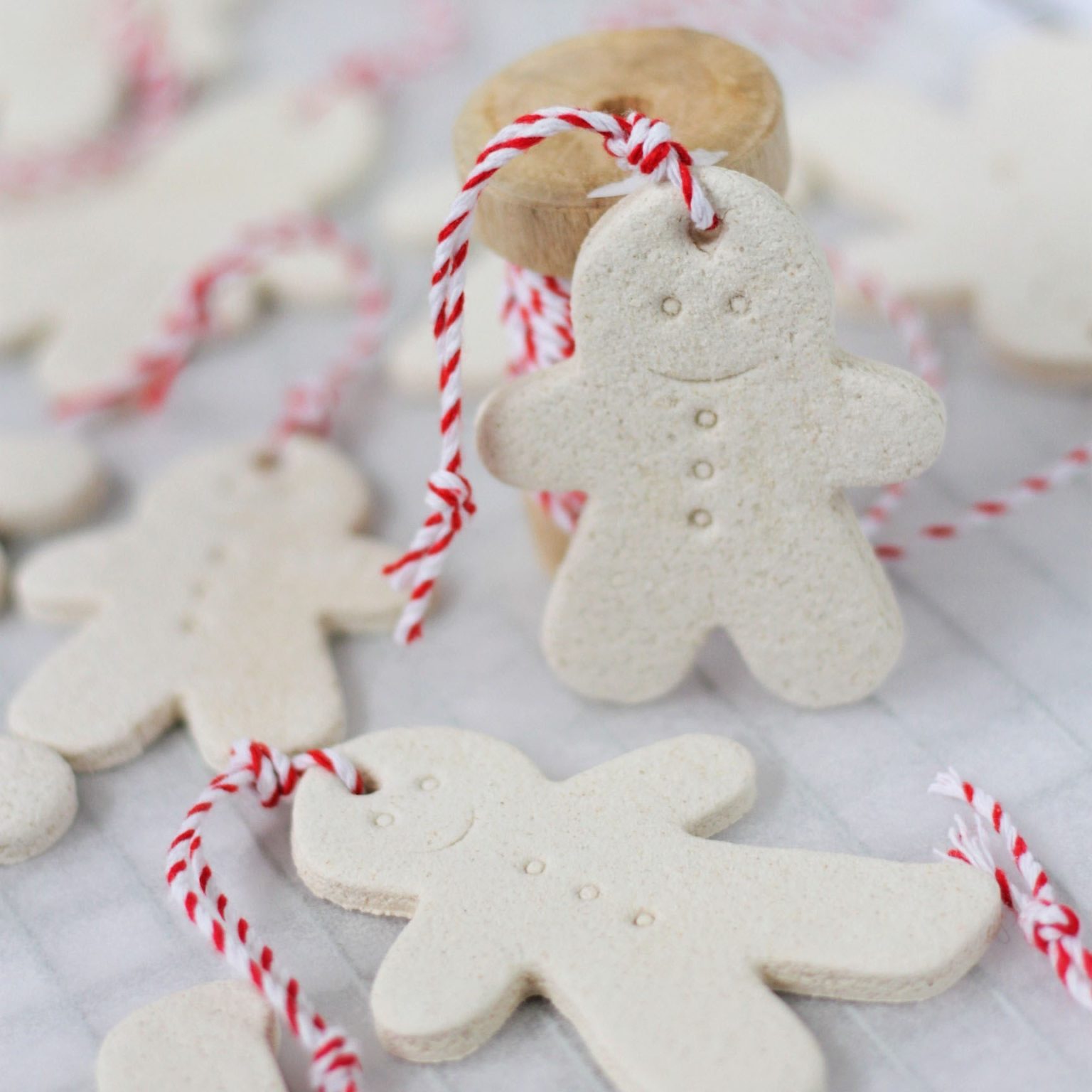Comment faire une empreinte en pâte à sel DIY en quelques étapes faciles? Decoration de Noel