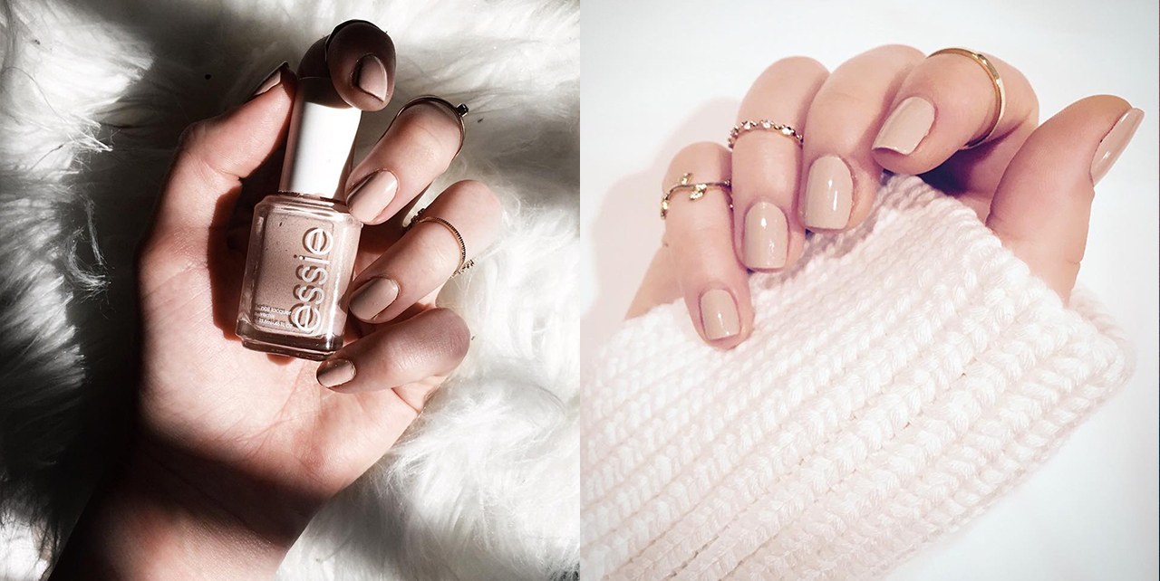 Vernis à ongles nude.