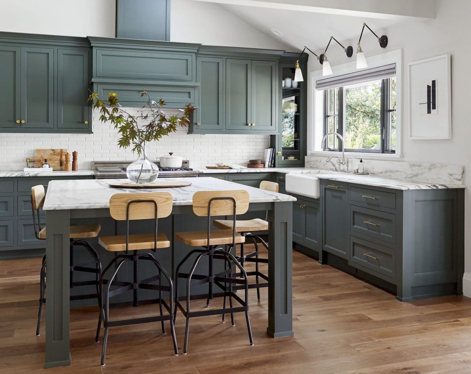 Des idées créatives pour aménager une cuisine semi-ouverte sur salon