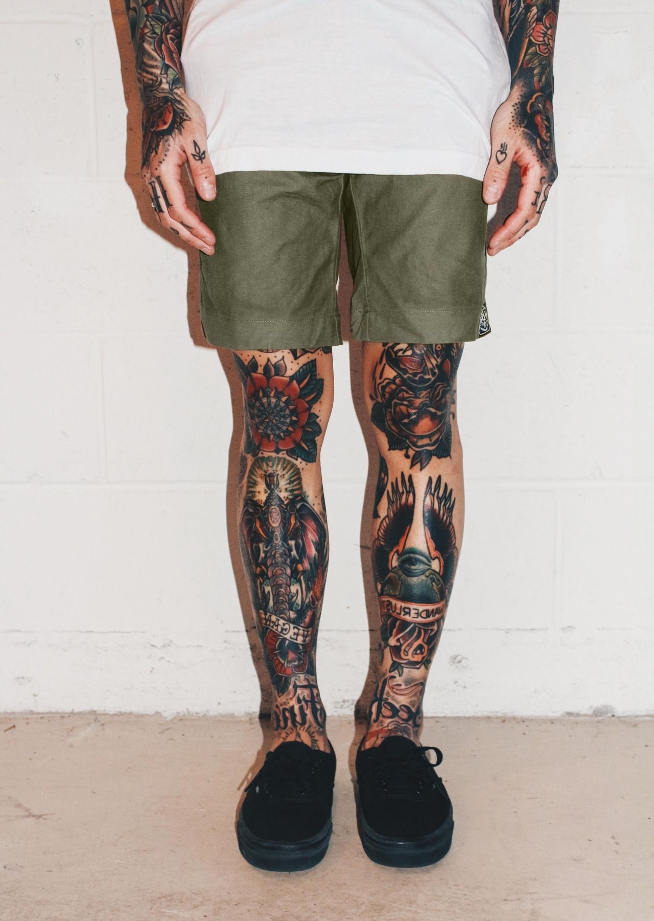 Tatouage jambe.