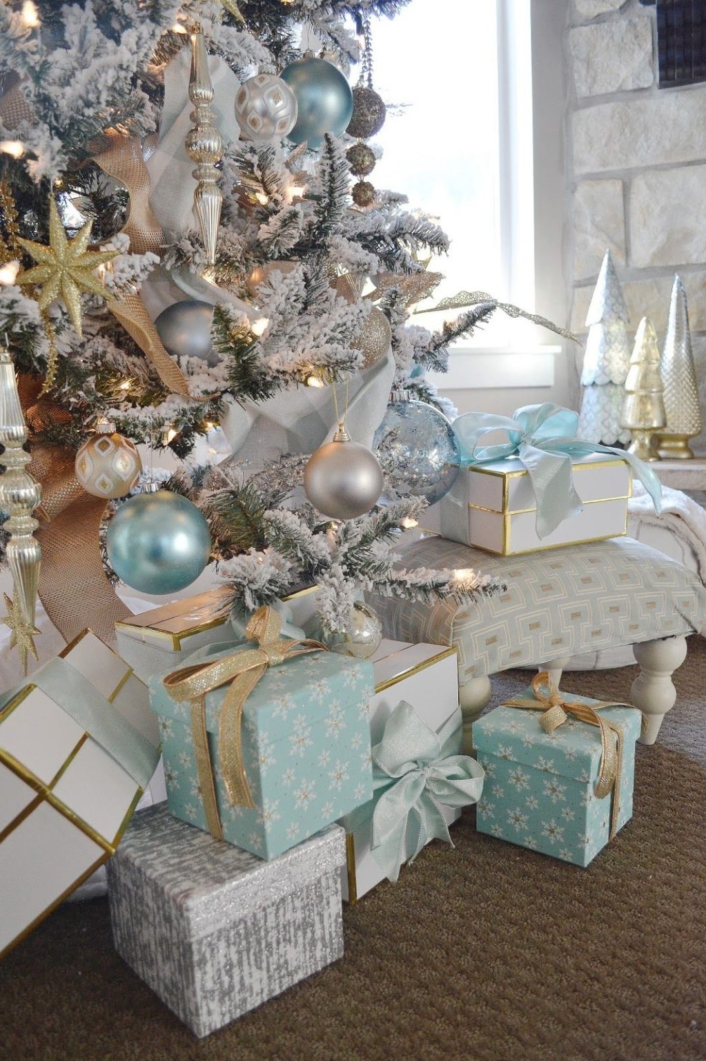 Nos 8 conseils pour un sapin de Noël en blanc et bleu - Decoration de