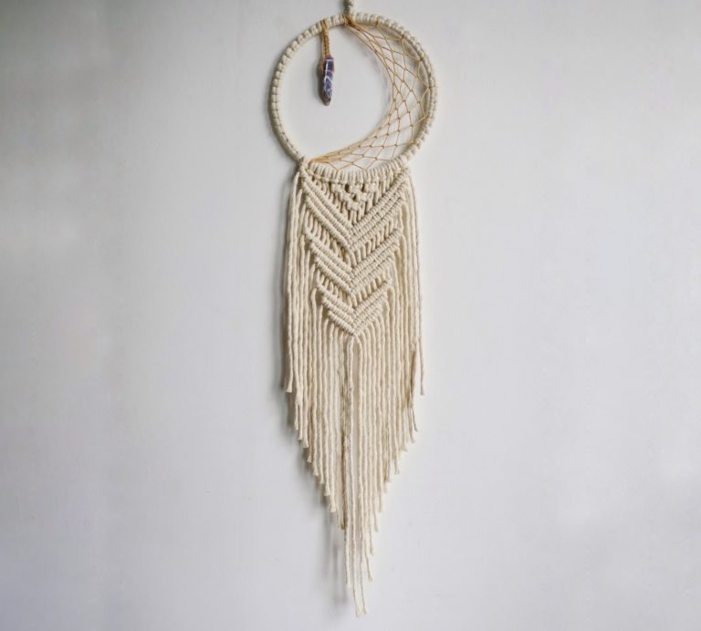 50 designs sympas pour un attrape-rêves en macramé - DIY - ZENIDEES