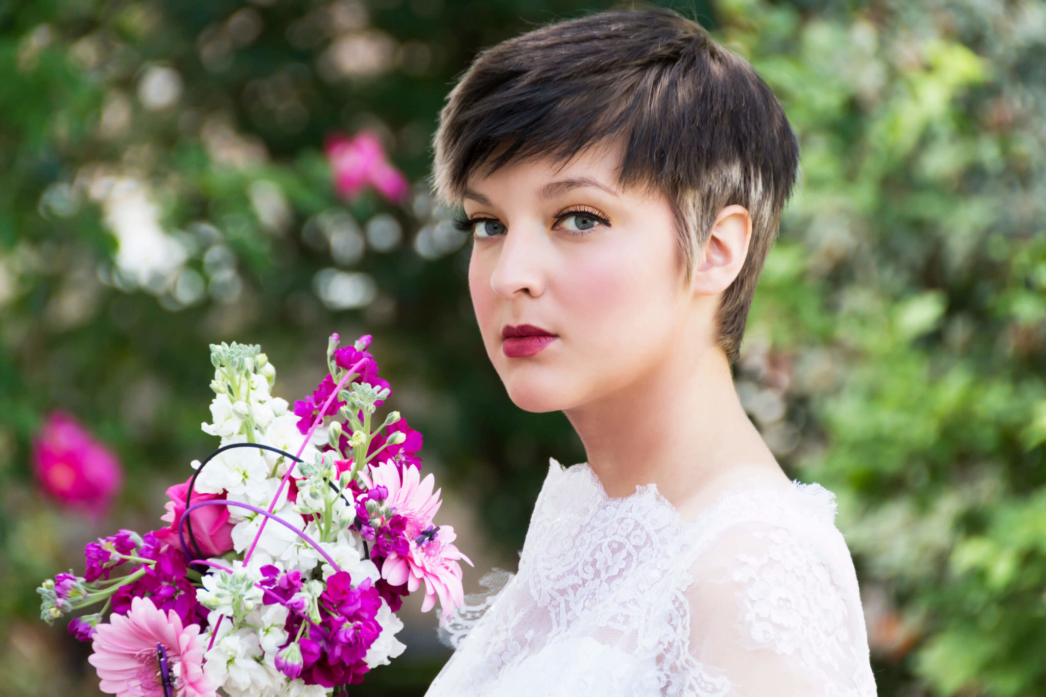 8 superbes idées de coiffure de mariage pour cheveux courts - Mariage